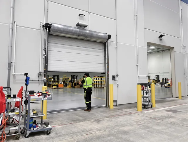Commercial Repair service in Lakewood, OH